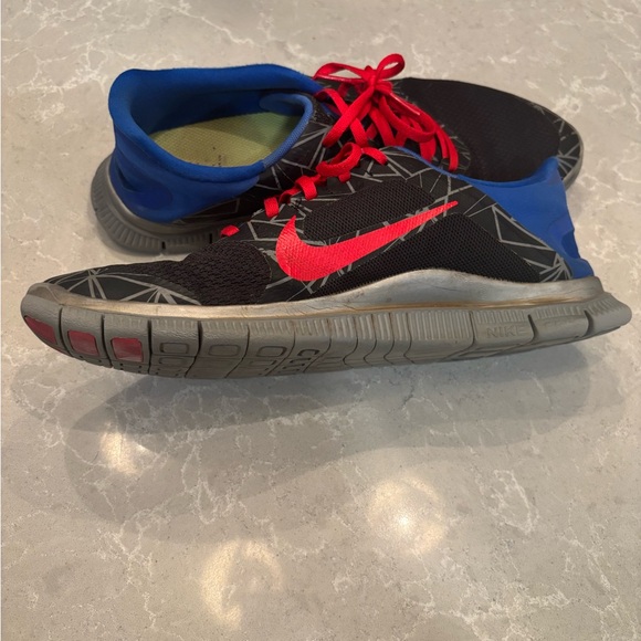 Nike 4.0 v3 Running shoes - BLACK/RED/BLUE - size 11.5 - Picture 4 of 9